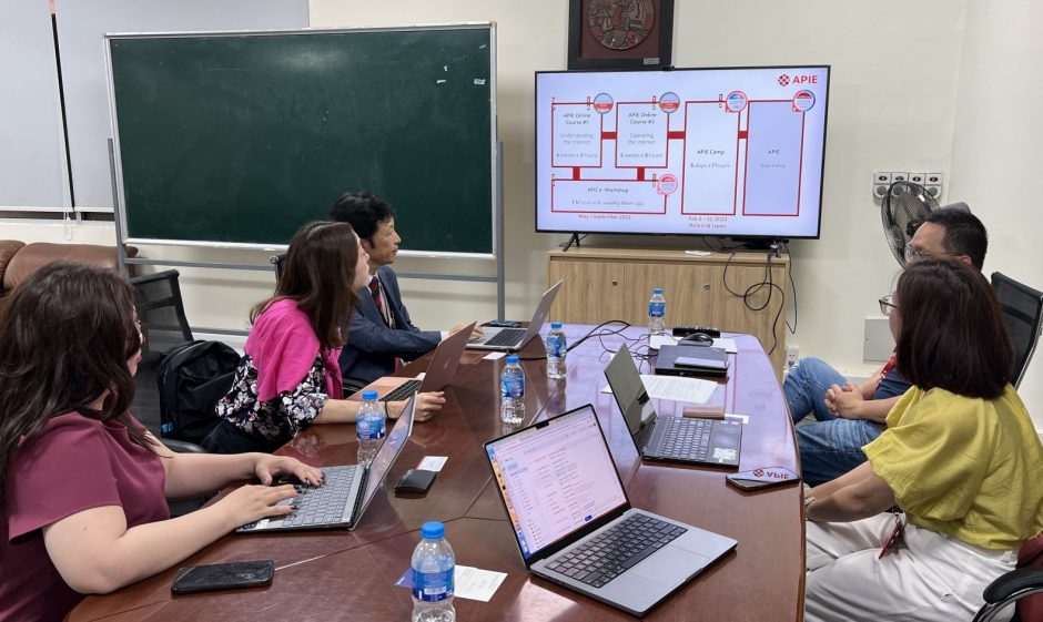 SOI Asia promotes cooperation for EBA and APIE in Vietnam