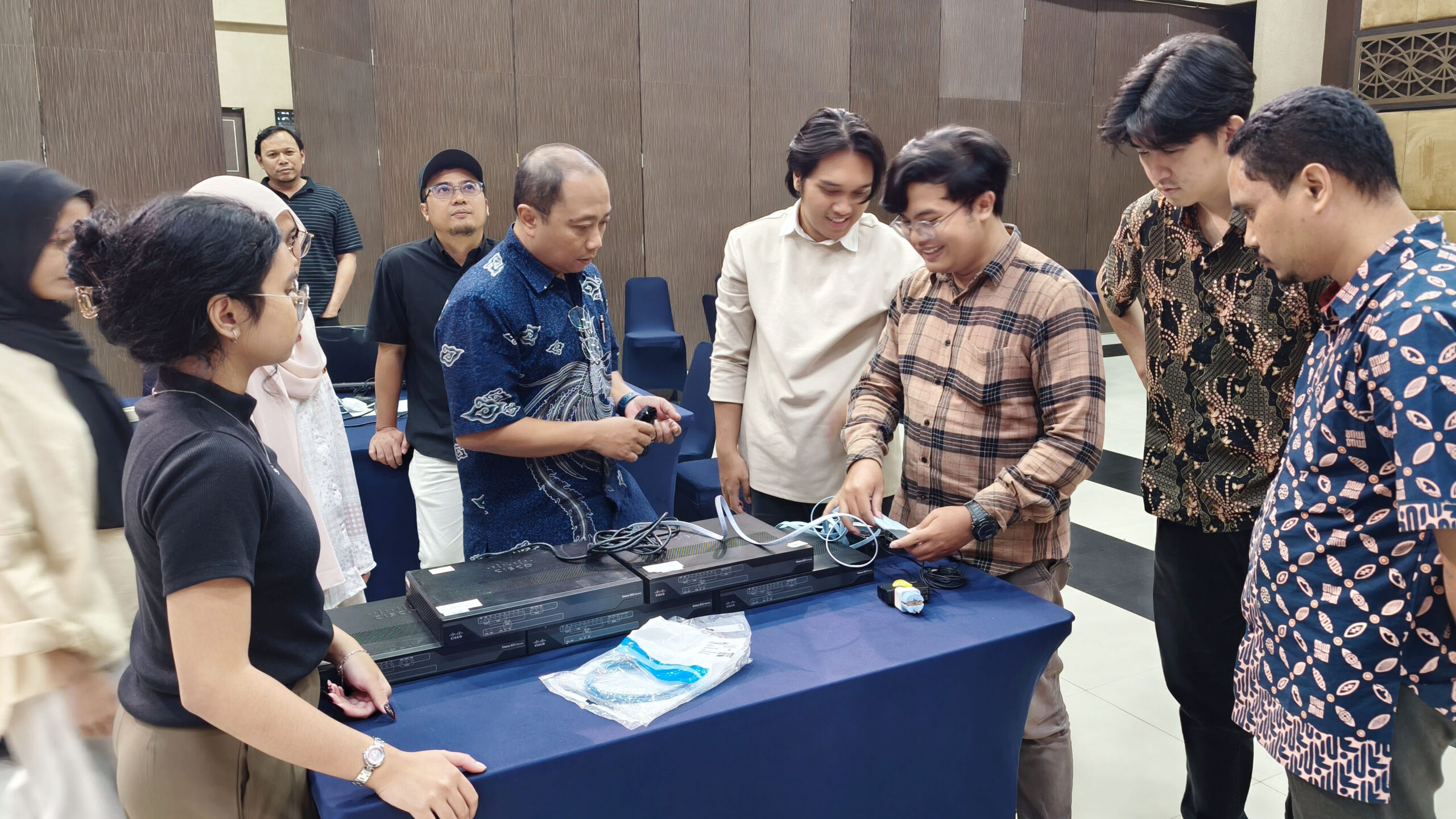 Enriching the APIE Learning Pathway: Advanced BGP and Wi-Fi Training